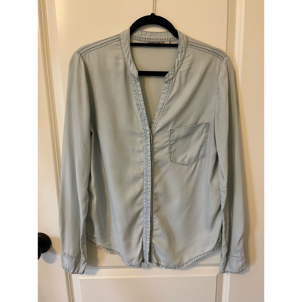 Anthropologie Holding Horses Lace Chambray Top - Picture 2 of 9